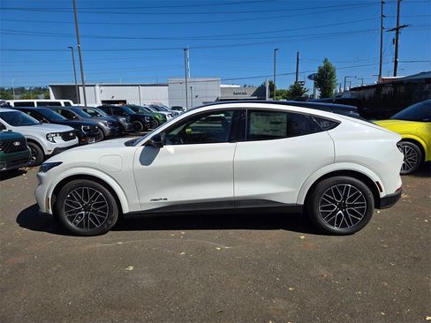 New 2025 Ford Mustang Mach-E GT image 18