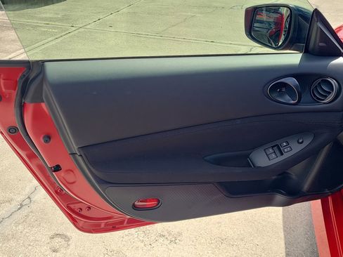 New 2026 Nissan Z Performance w/ Floor Mat Package RWD image 16