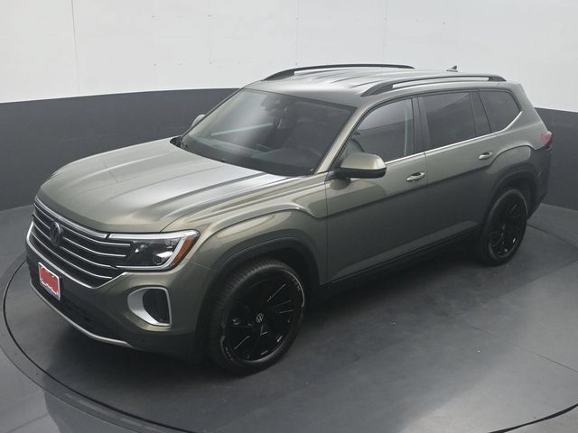 Used 2026 Volkswagen Atlas SE FWD image 21
