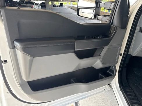 Used 2024 Ford F250 XLT AWD/4WD image 12