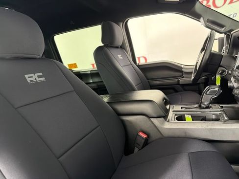 Used 2016 Ford F150 XLT w/ Equipment Group 302A Luxury AWD/4WD image 16