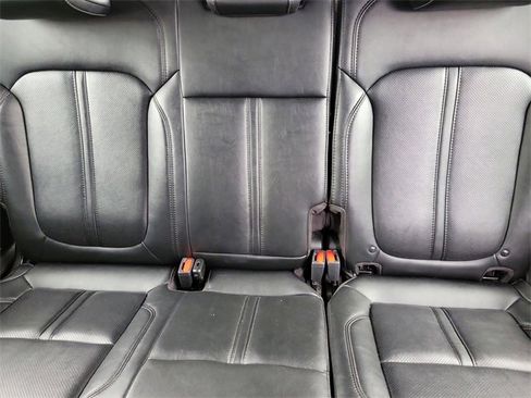 Used 2023 Jeep Wagoneer Series III w/ Preferred Equipment Group image 16