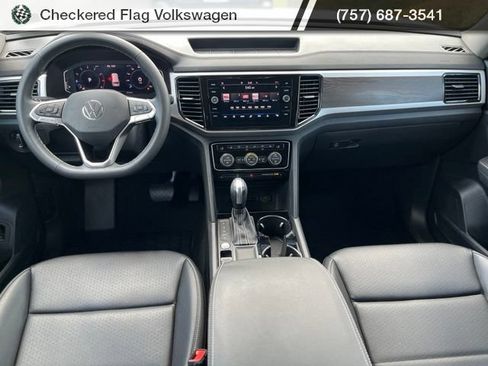 Used 2023 Volkswagen Atlas SE FWD image 29