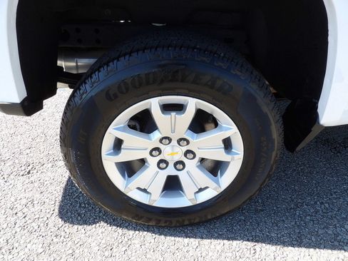 Used 2022 Chevrolet Colorado LT w/ Fleet Safety Package RWD image 49
