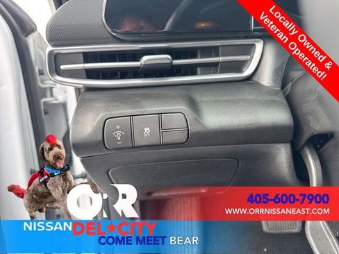 Used 2025 Hyundai Elantra SEL FWD image 15