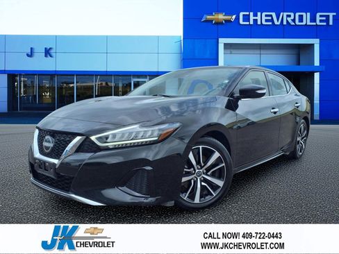 Used 2023 Nissan Maxima SV w/ Floor Mat Group FWD image 1