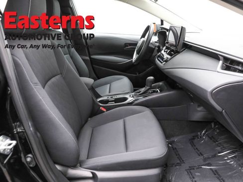 Used 2024 Toyota Corolla LE image 23