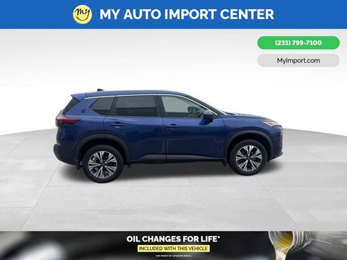 Used 2023 Nissan Rogue SV AWD/4WD image 8