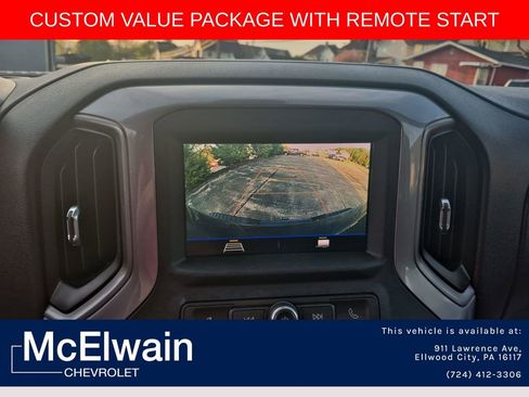 Used 2022 Chevrolet Silverado 2500 Custom w/ Custom Value Package AWD/4WD image 24