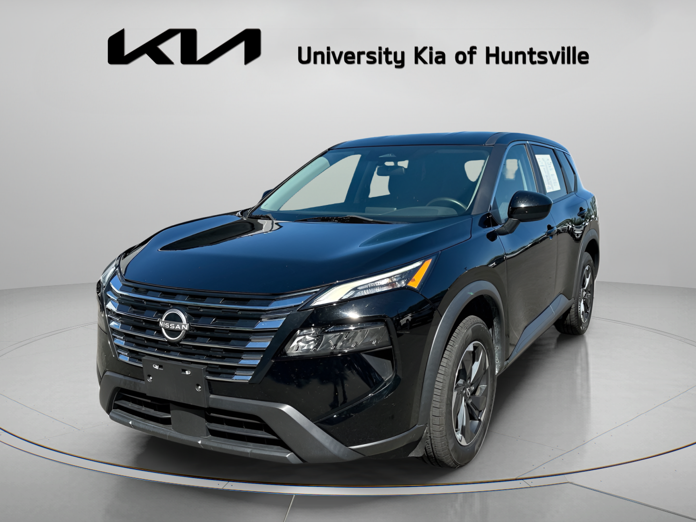 Used 2024 Nissan Rogue SV AWD/4WD image 4