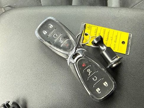 Used 2020 Chevrolet Equinox LT w/ Midnight Edition AWD/4WD image 41