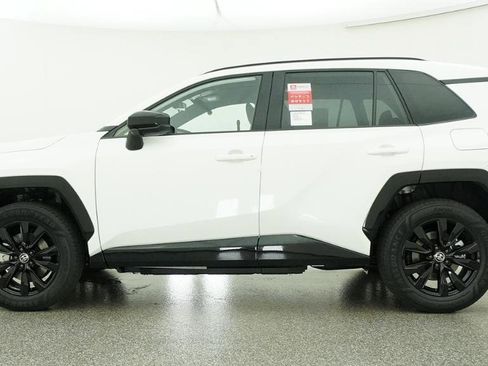 New 2026 Toyota RAV4 SE AWD/4WD image 17