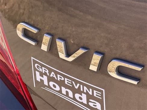 Certified 2017 Honda Civic EX-L image 8