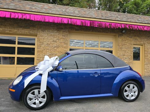 Used 2007 Volkswagen Beetle Convertible image 19