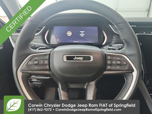 Certified 2023 Jeep Grand Cherokee L Limited w/ Luxury Tech Group II image 21