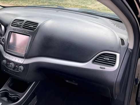 Used 2014 Dodge Journey SXT w/ Quick Order Package 22C image 17