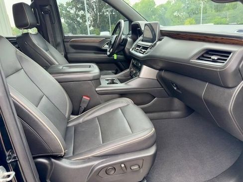 Used 2022 Chevrolet Tahoe Premier AWD/4WD image 8