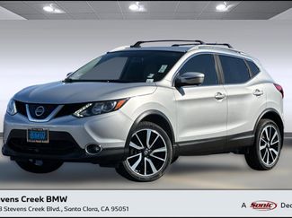Used 2018 Nissan Rogue Sport SL image 1