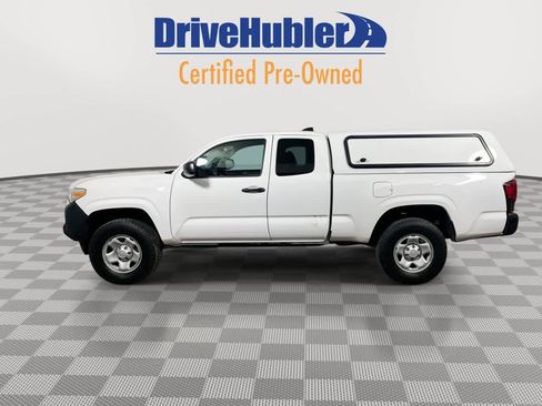 Used 2022 Toyota Tacoma SR image 5