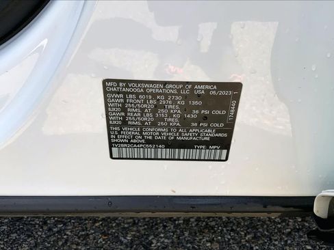 Used 2023 Volkswagen Atlas SEL AWD/4WD image 37
