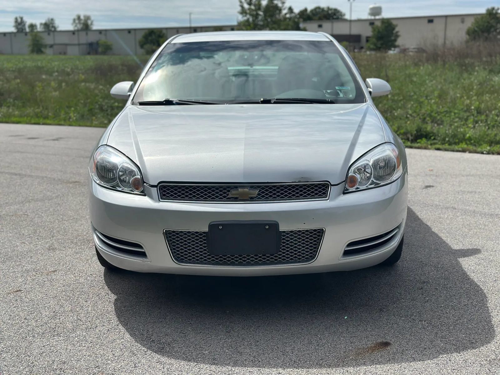 Used 2012 Chevrolet Impala LT FWD image 2