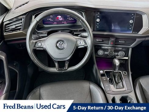 Used 2019 Volkswagen Jetta SEL Premium FWD image 26