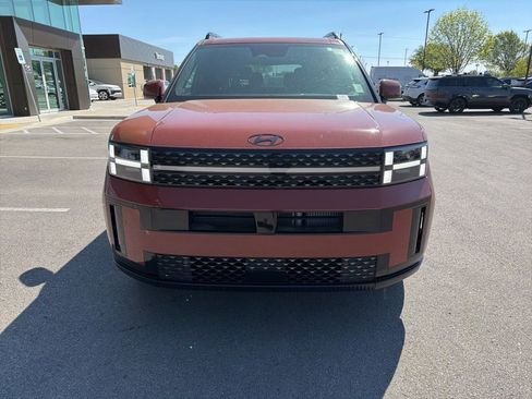 Used 2025 Hyundai Santa Fe Calligraphy image 3