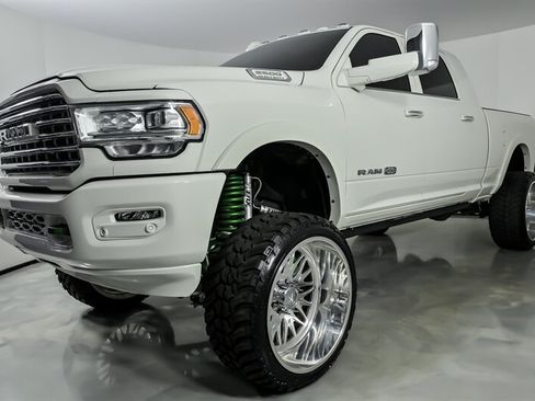 Used 2020 RAM 2500 Limited AWD/4WD image 5