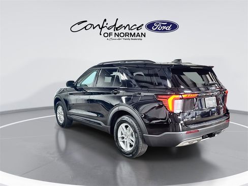 New 2026 Ford Explorer Active image 6