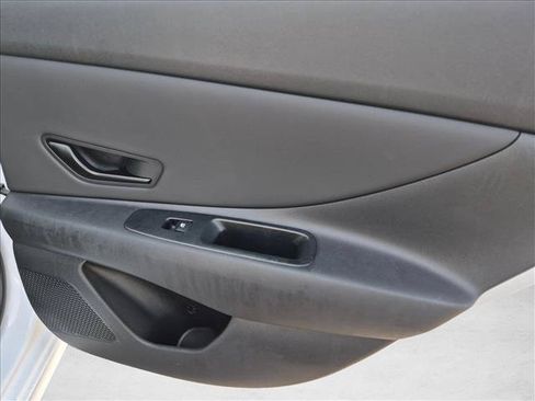 Certified 2025 Hyundai Elantra Sport FWD image 22