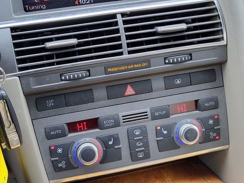 Used 2005 Audi A6 4.2 image 16