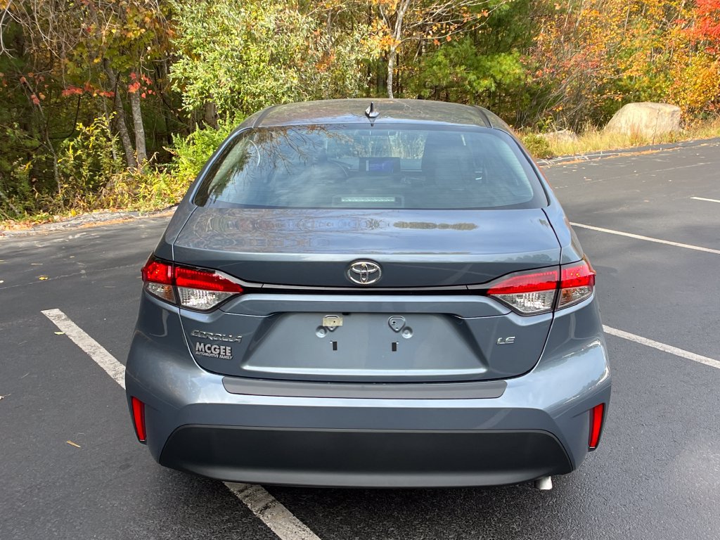 New 2027 Toyota Corolla LE FWD image 4