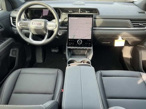 New 2026 GMC Terrain Elevation w/ Elevation Premium Package image 10