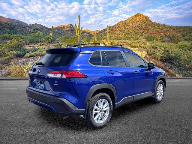 Used 2025 Toyota Corolla Cross LE w/ Moonroof Package AWD/4WD image 4