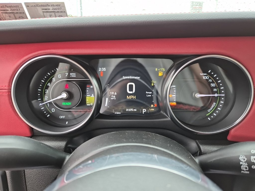 Used 2023 Jeep Wrangler Unlimited Rubicon 4xe AWD/4WD image 37