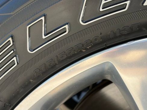 Used 2022 RAM 1500 Limited image 12