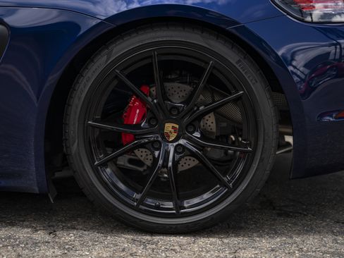 Used 2025 Porsche 718 Cayman S RWD image 16