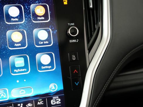 Used 2020 Subaru Outback Limited XT image 25