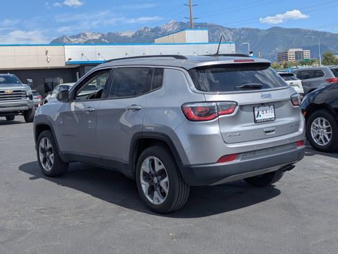 Used 2018 Jeep Compass Limited w/ Navigation Group AWD/4WD image 7