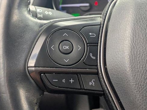 Used 2021 Toyota Camry SE image 10