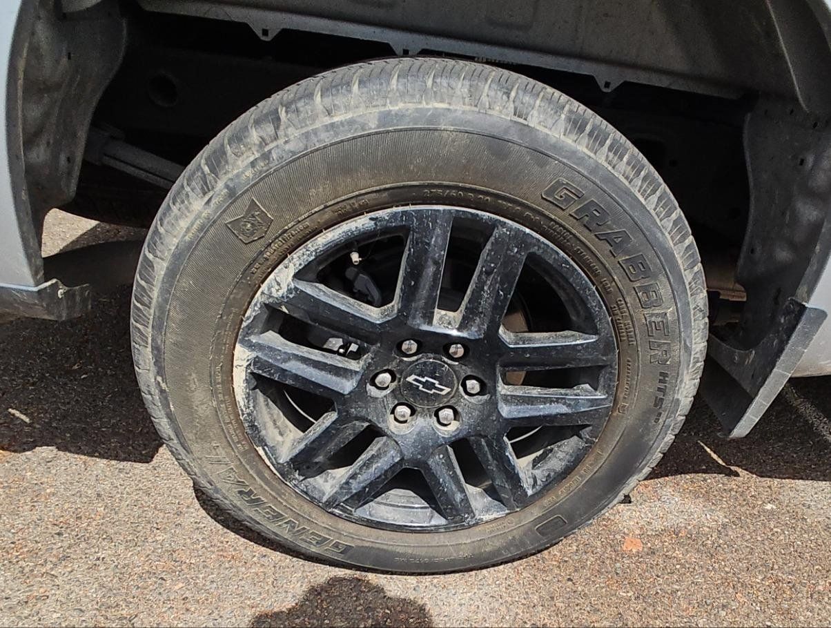 Used 2022 Chevrolet Silverado 1500 Custom RWD image 24