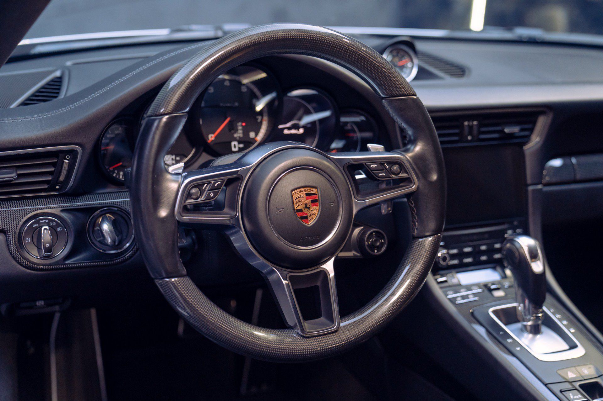 Used 2019 Porsche 911 4 Coupe AWD/4WD image 29