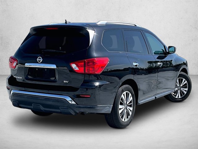 Used 2017 Nissan Pathfinder SV FWD image 2