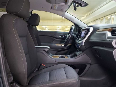 Used 2020 GMC Acadia SLE image 46