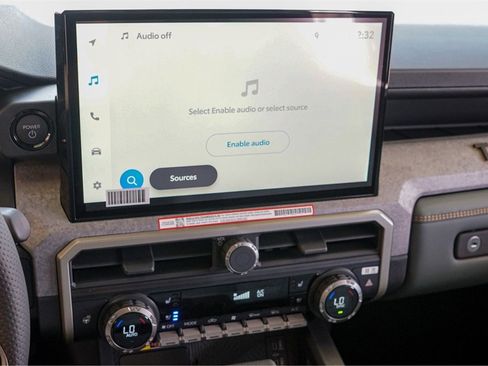 Used 2025 Toyota Tacoma TRD Sport w/ Tow Tech Package image 13