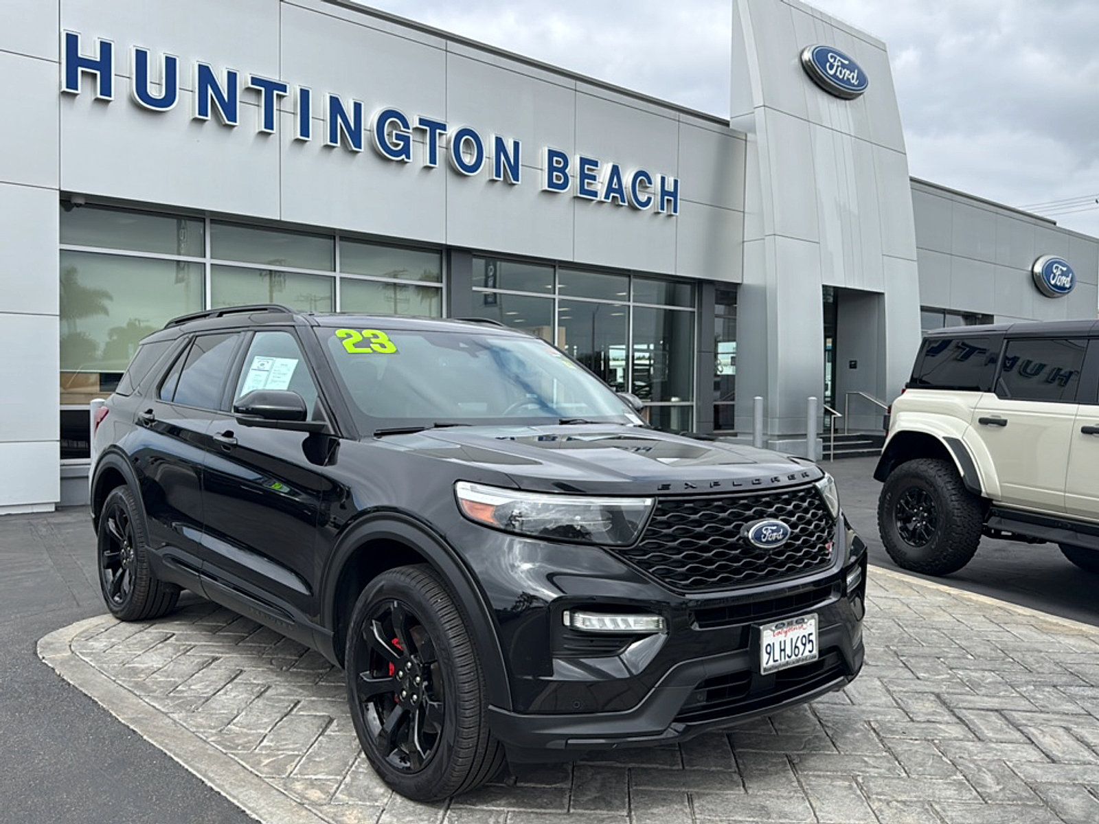 Used 2023 Ford Explorer ST w/ Equipment Group 401A AWD/4WD image 1