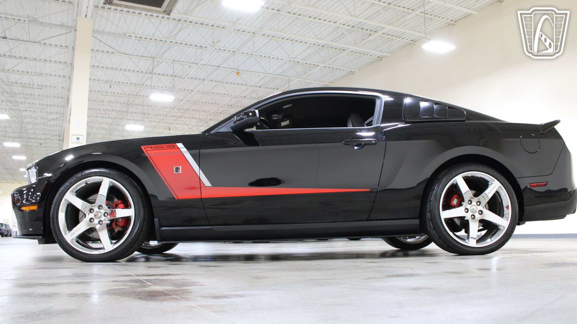 Used 2012 Ford Mustang GT Premium w/ Electronics Pkg RWD image 26