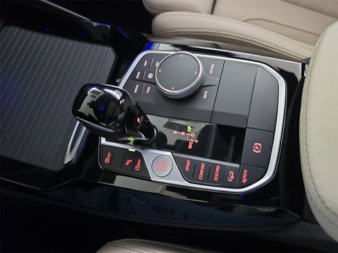 Used 2022 BMW X3 xDrive30i w/ M Sport Package 2 image 26