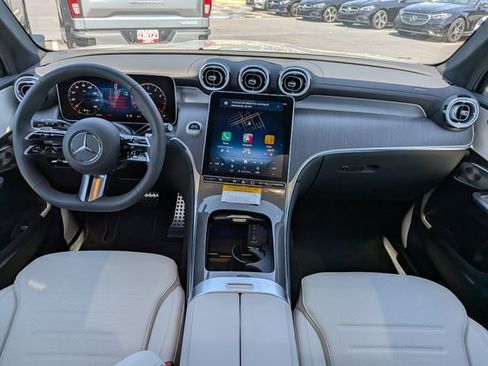 New 2026 Mercedes-Benz GLC 300 4MATIC image 16