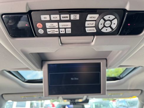 Used 2016 Honda Pilot Elite image 35